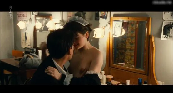 Juliette Binoche OnlyFans Leaked Free Thumbnail Picture - #8pbrLefxqI