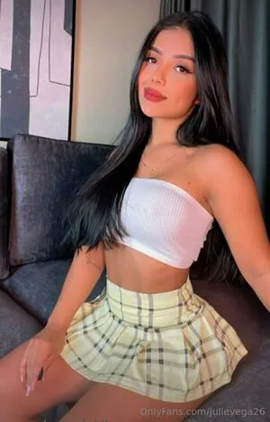 Julievega26 OnlyFans Leaked Free Thumbnail Picture - #OCBZxZ4eoB