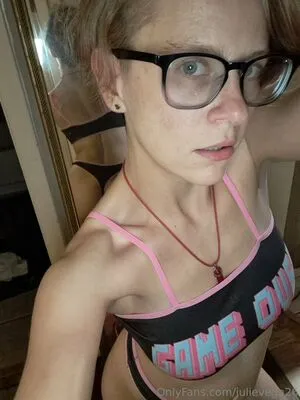 Julievega26 OnlyFans Leaked Free Thumbnail Picture - #f2to8WLESK