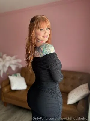 Juliewiththecakepeeks OnlyFans Leaked Free Thumbnail Picture - #FzQVQNcgb8