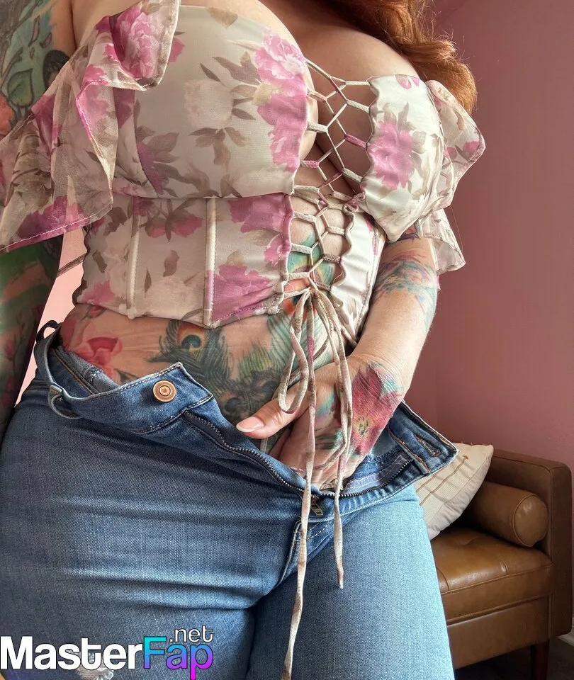 juliewiththecakepeeks