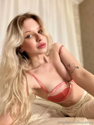 Julihey OnlyFans Leaked Free Thumbnail Picture - #XhXiNxAybY