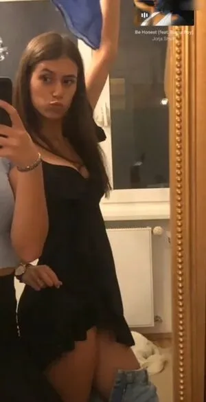 Juliiee Kim OnlyFans Leaked Free Thumbnail Picture - #5yYU6KVKvK