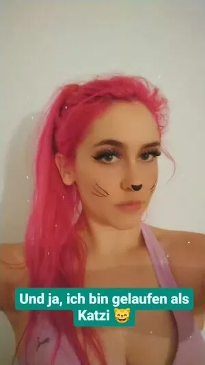 Juliversal OnlyFans Leaked Free Thumbnail Picture - #FQTVsQD2wd