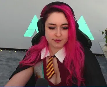 Juliversal OnlyFans Leaked Free Thumbnail Picture - #ke7B2XPvPS