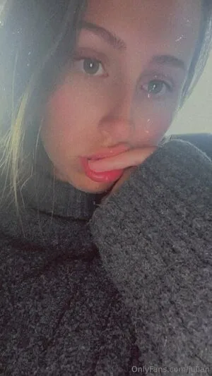 Jullan OnlyFans Leaked Free Thumbnail Picture - #1xJuAioKUv