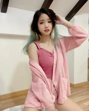 Julynn Lau OnlyFans Leaked Free Thumbnail Picture - #1O3cQAiGis
