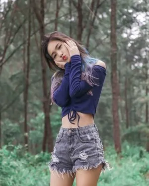 Julynn Lau OnlyFans Leaked Free Thumbnail Picture - #3QIPD9lOSL