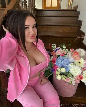 Julyyysfree OnlyFans Leaked Free Thumbnail Picture - #rwZ9udzRHC