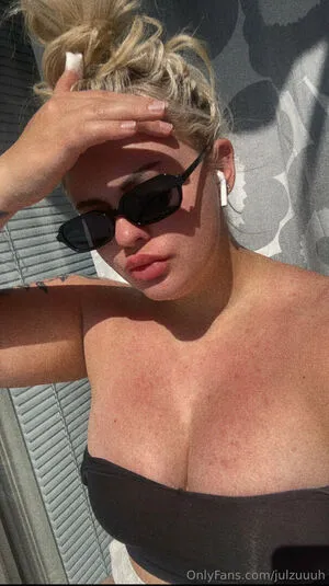 Julzuuuh OnlyFans Leaked Free Thumbnail Picture - #Irldm3y2r9