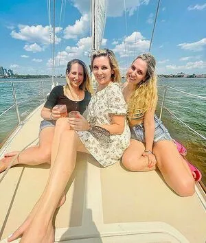 June Diane Raphael OnlyFans Leaked Free Thumbnail Picture - #S0MqjYrn8b