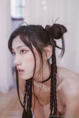 June Liu OnlyFans Leaked Free Thumbnail Picture - #IXI4TKWjb1