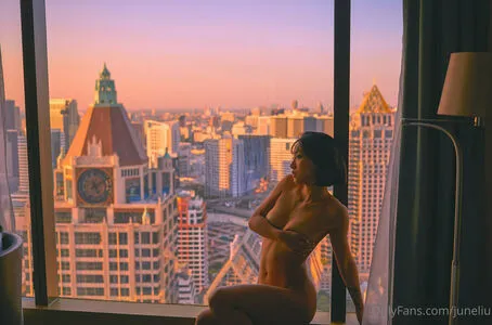 June Liu OnlyFans Leaked Free Thumbnail Picture - #I7AcTd7B4N