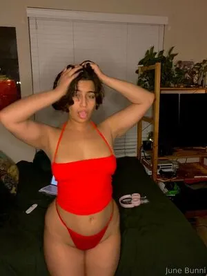 Junebunni OnlyFans Leaked Free Thumbnail Picture - #THKVfx6tXb