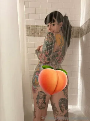 Juneeberri OnlyFans Leaked Free Thumbnail Picture - #b3ILManOLy