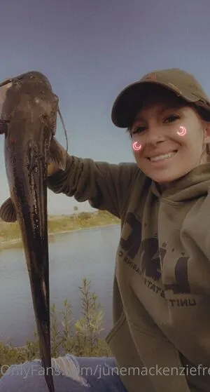Junemackenziefree OnlyFans Leaked Free Thumbnail Picture - #Fio9wIxcnm