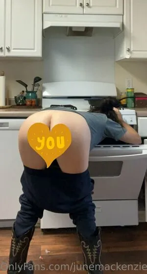 Junemackenziefree OnlyFans Leaked Free Thumbnail Picture - #bdNRJSaPWx