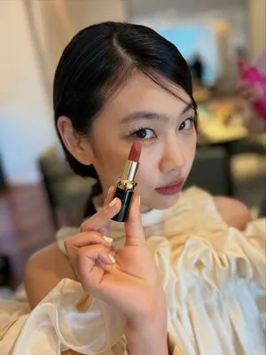 Jung Ho-yeon OnlyFans Leaked Free Thumbnail Picture - #HGlsB9Ec47