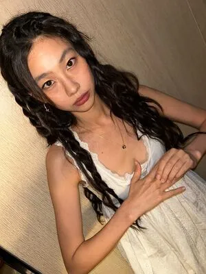 Jung Ho-yeon OnlyFans Leaked Free Thumbnail Picture - #mABW4DCATO