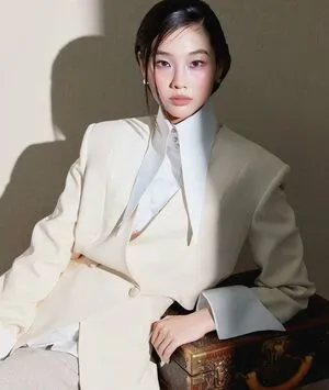 Jung Ho-yeon OnlyFans Leaked Free Thumbnail Picture - #rgjvvpbLeg