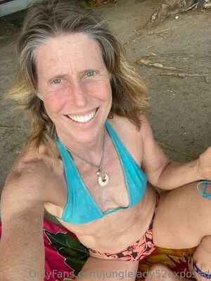 Junglelady52exposed OnlyFans Leaked Free Thumbnail Picture - #Bf9xNY3in5