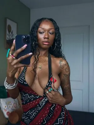 Junglepussy OnlyFans Leaked Free Thumbnail Picture - #1yM8HQmvBC