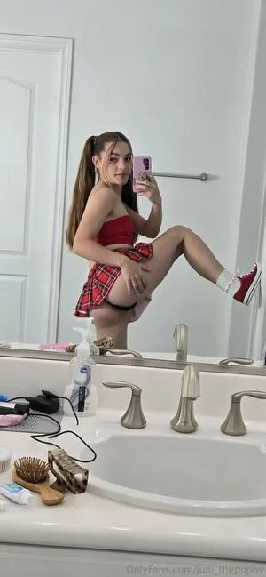 Juniper Ren OnlyFans Leaked Free Thumbnail Picture - #8sfnOUroE2