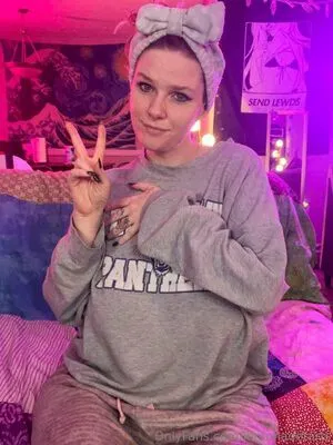 Juniper Rose OnlyFans Leaked Free Thumbnail Picture - #itMaIAvl7z