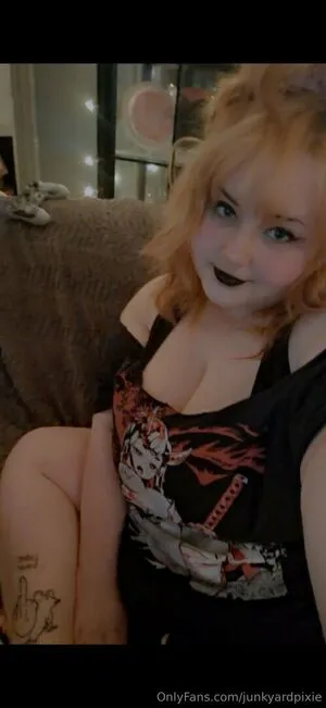 Junkyardpixie OnlyFans Leaked Free Thumbnail Picture - #Nj8x5s54sS