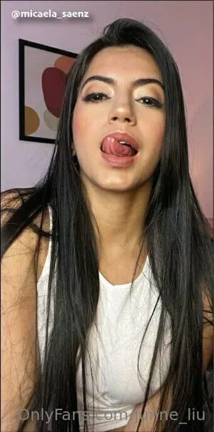 Junne Liu OnlyFans Leaked Free Thumbnail Picture - #2P6o2OinfT