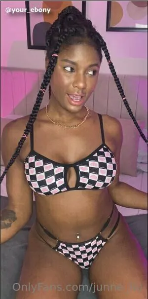 Junne Liu OnlyFans Leaked Free Thumbnail Picture - #cGdgBEnSzs