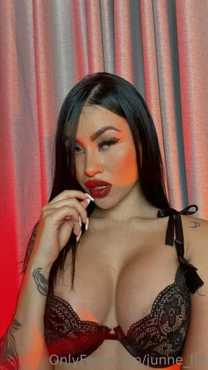Junne Liu OnlyFans Leaked Free Thumbnail Picture - #dm0i8GSoCI