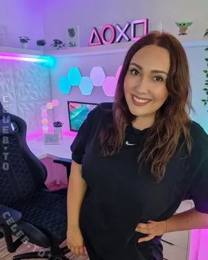 Just A Gamergirl OnlyFans Leaked Free Thumbnail Picture - #5JnuJw6Sro