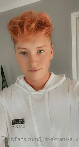 Just A Trans Guy OnlyFans Leaked Free Thumbnail Picture - #5ZrySZUAwV