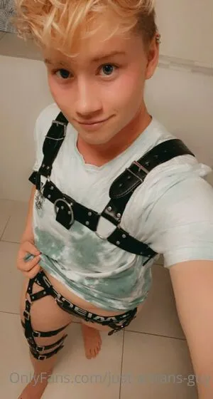 Just A Trans Guy OnlyFans Leaked Free Thumbnail Picture - #DGEHSmBxwH