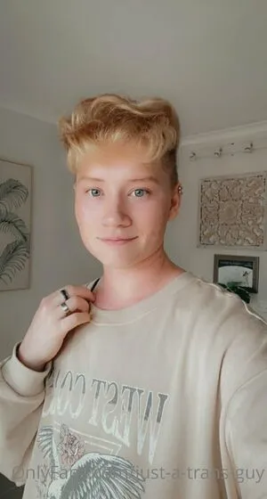 Just A Trans Guy OnlyFans Leaked Free Thumbnail Picture - #WAJCysizgB