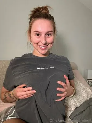 Just Wingit OnlyFans Leaked Free Thumbnail Picture - #PyGObxnsi8