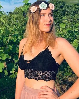 Justbecci Beccisplayground OnlyFans Leaked Free Thumbnail Picture - #dWTDIjiz1E