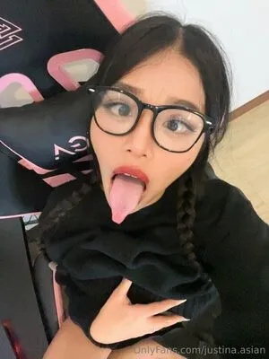 Justina Asian OnlyFans Leaked Free Thumbnail Picture - #6k5i17fZp4