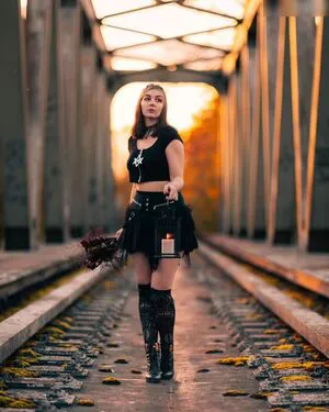 Justine Anne Crane OnlyFans Leaked Free Thumbnail Picture - #eEmcZ783im