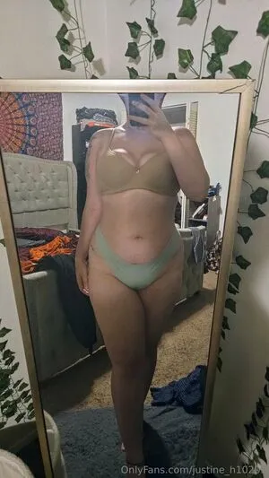 Justine H10203 OnlyFans Leaked Free Thumbnail Picture - #kv0MMX2zuI
