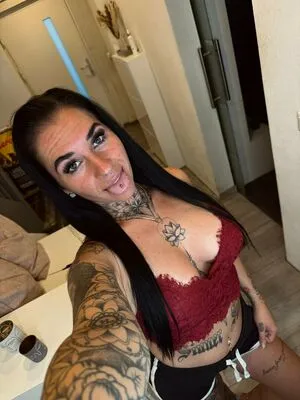 Justineblack OnlyFans Leaked Free Thumbnail Picture - #b8USPL5evd