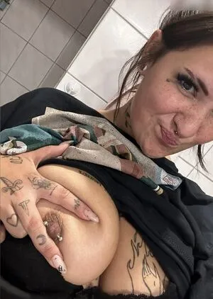 Justlauri OnlyFans Leaked Free Thumbnail Picture - #AI6pN2BEFU