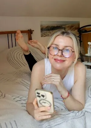 Justmariisfeetofficial OnlyFans Leaked Free Thumbnail Picture - #2V5btyC45Y