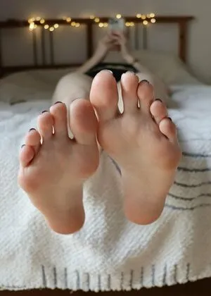Justmariisfeetofficial OnlyFans Leaked Free Thumbnail Picture - #mtrMTED3bs