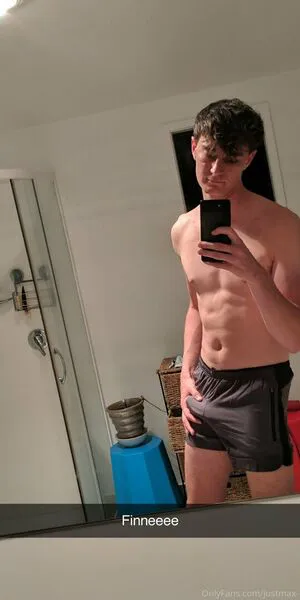 Justmax OnlyFans Leaked Free Thumbnail Picture - #71UYsXM3UN