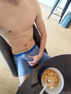 Justmax OnlyFans Leaked Free Thumbnail Picture - #8dYhFHLAF3