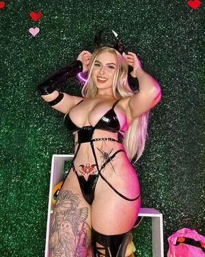 Justreneesrealm OnlyFans Leaked Free Thumbnail Picture - #FlUL4Tjb1j