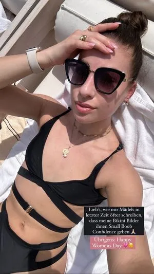 Justsayeleanor OnlyFans Leaked Free Thumbnail Picture - #DrLsaALnbr
