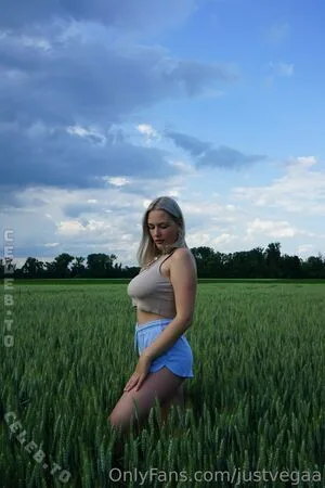 Justvegaa OnlyFans Leaked Free Thumbnail Picture - #dSqUiH4iDR